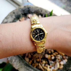 Vintage Gold Women's Watch